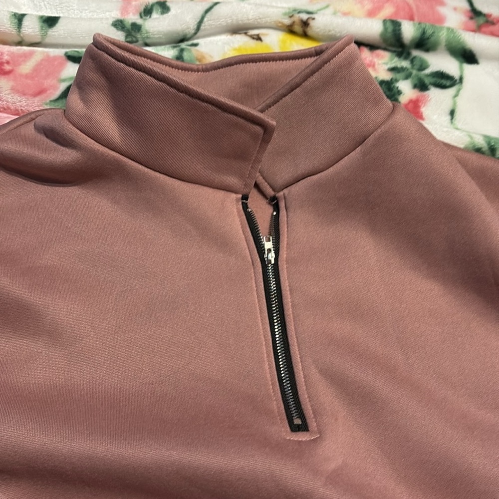 Quarter zip plus size - Picture 2 of 3